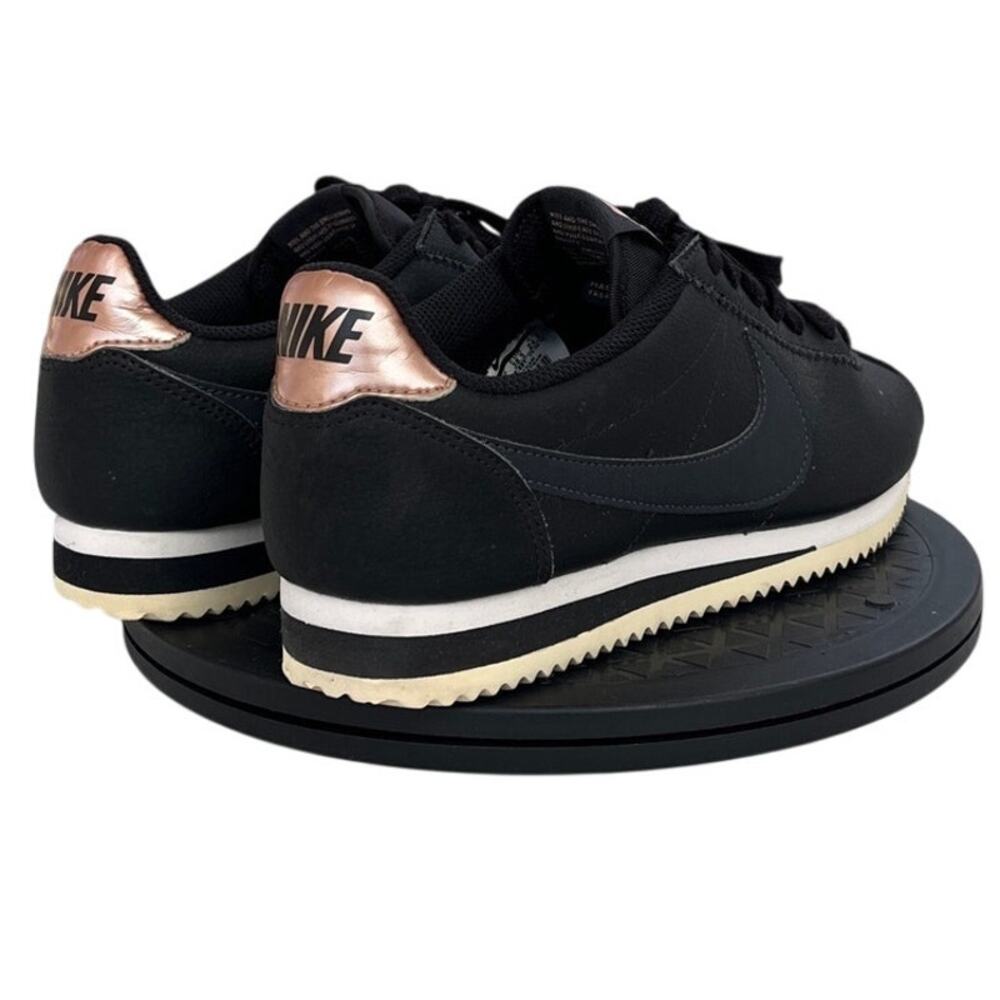 Womens Nike Cortez Suede Running Sports Athletic Sneaker Shoes SZ 7.5 Black - Picture 4 of 6
